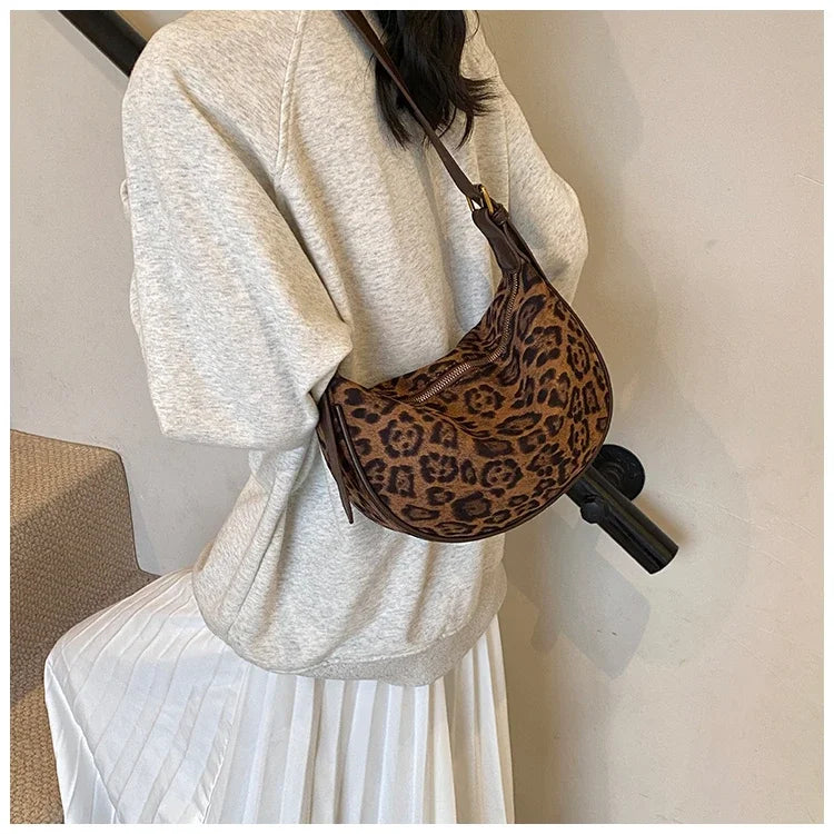 Sac banane léopard pour jeune femme