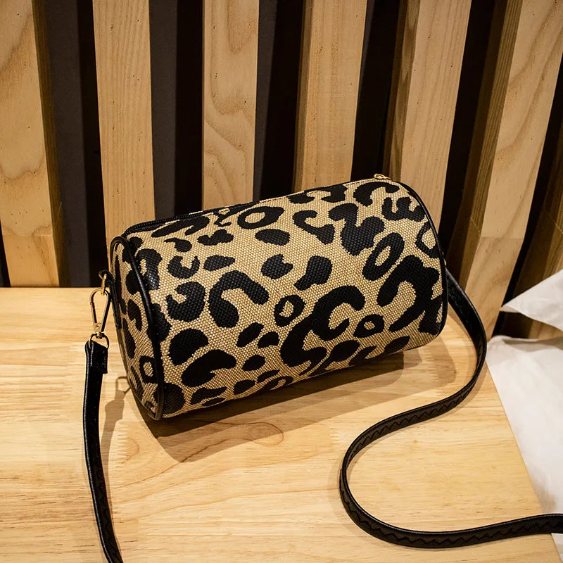 Sac banane cuir femme léopard