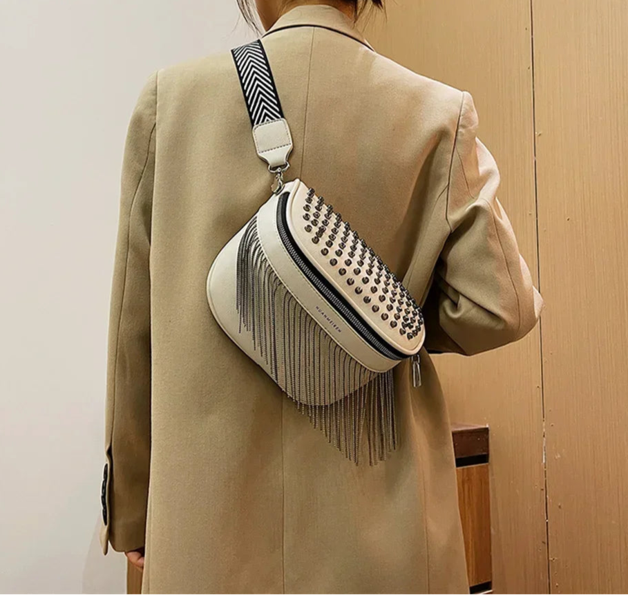 Sac banane en cuir très original & tendance