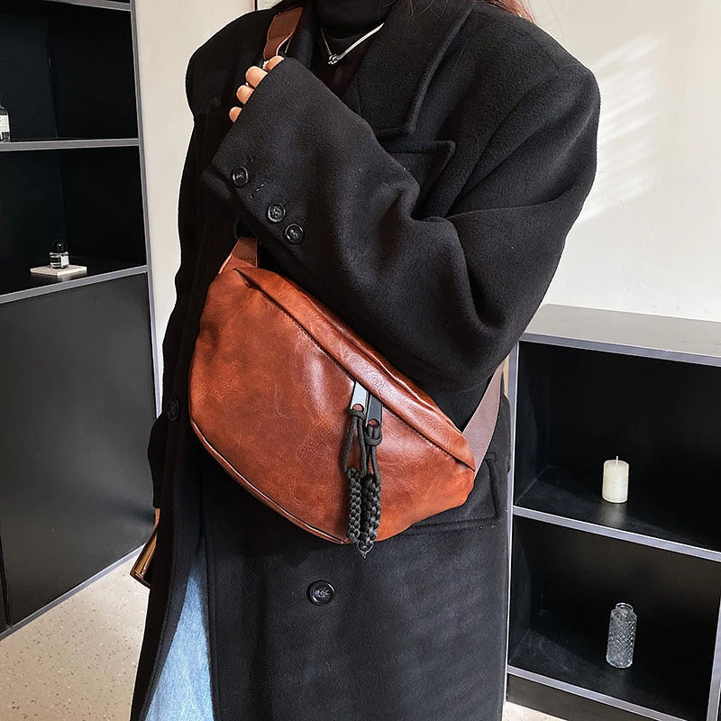 Patron sac banane en cuir pour femme