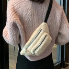 Sac banane velours tendance et chic