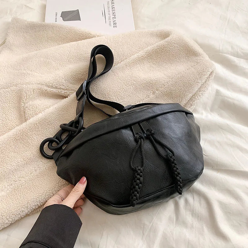 Grand sac banane en cuir tendance
