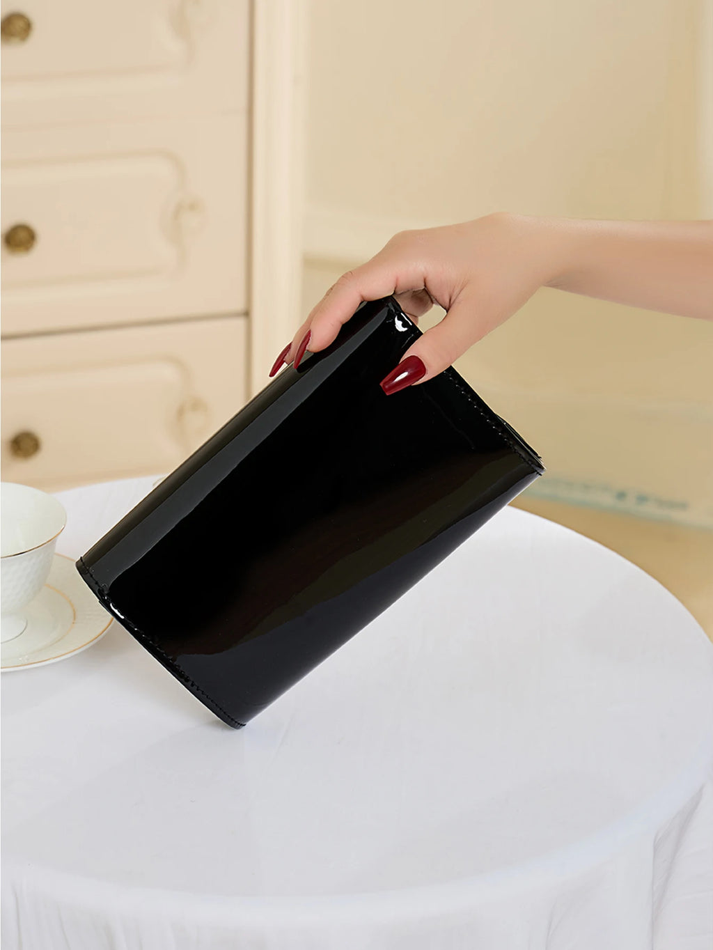 Pochette femme pour mariage Rouge-Jaune-Kaki-Blanc-Noir-ShopGET® 