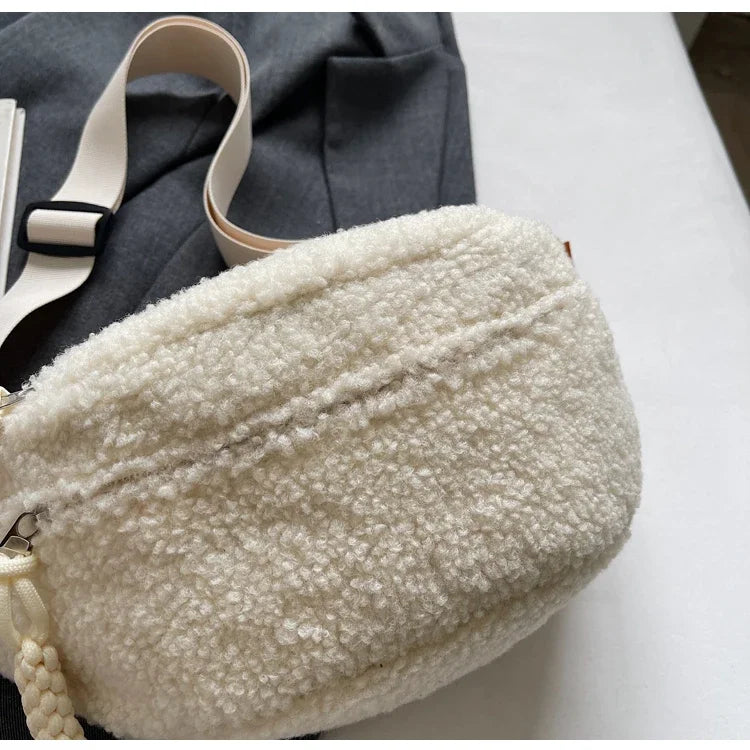 Grand sac banane velours pour femme