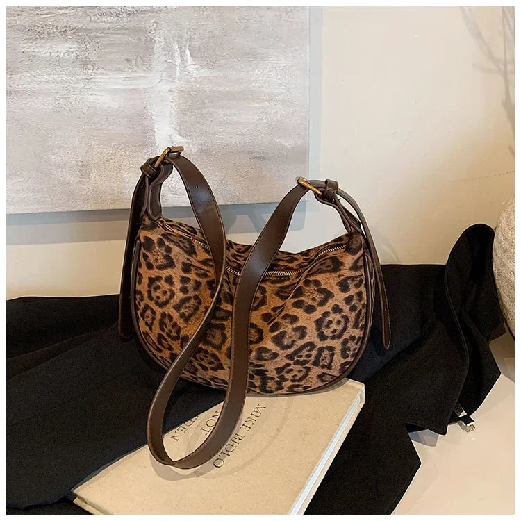 Sac banane léopard pour jeune femme