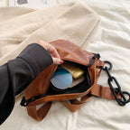 Grand sac banane en cuir tendance