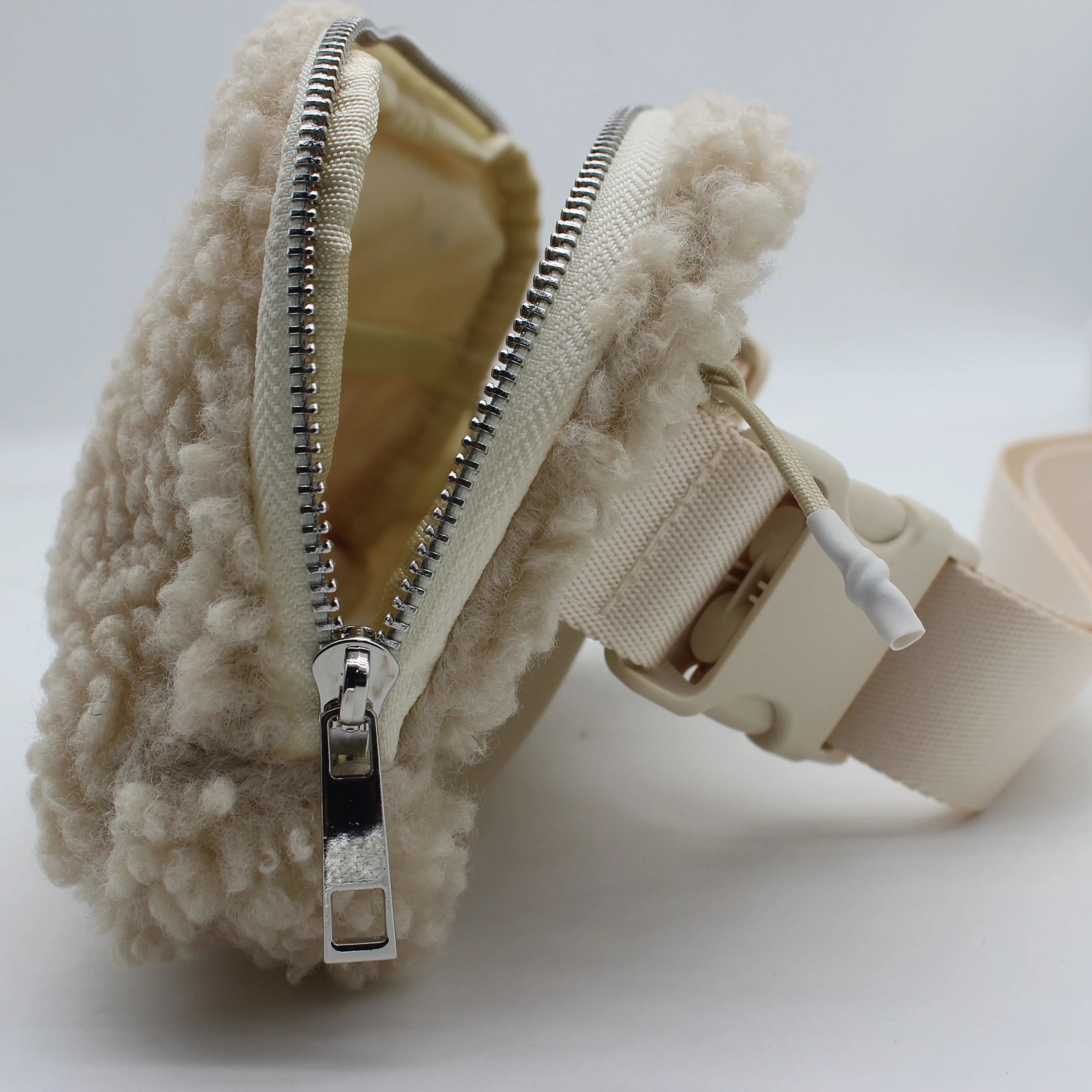 Sac banane velours côtelé beige femme