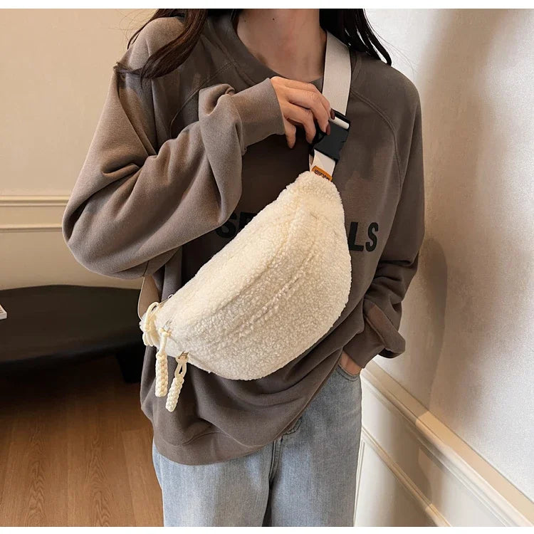 Grand sac banane velours pour femme