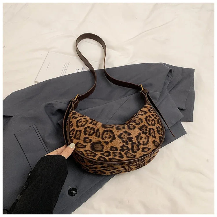 Sac banane léopard pour jeune femme