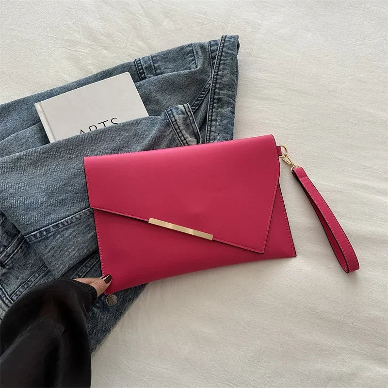 Pochette femme soirée Blanc / 31 x 0.5 x 21cm / OFFERTE-Rouge / 31 x 0.5 x 21cm / OFFERTE-Rose / 31 x 0.5 x 21cm / OFFERTE-Kaki / 31 x 0.5 x 21cm / OFFERTE-Noir / 31 x 0.5 x 21cm / OFFERTE-Marron / 31 x 0.5 x 21cm / OFFERTE-ShopGET® 