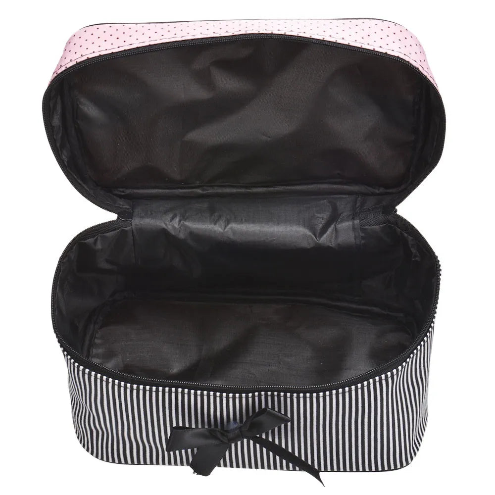 Trousse de toilette femme voyage - ShopGET®
