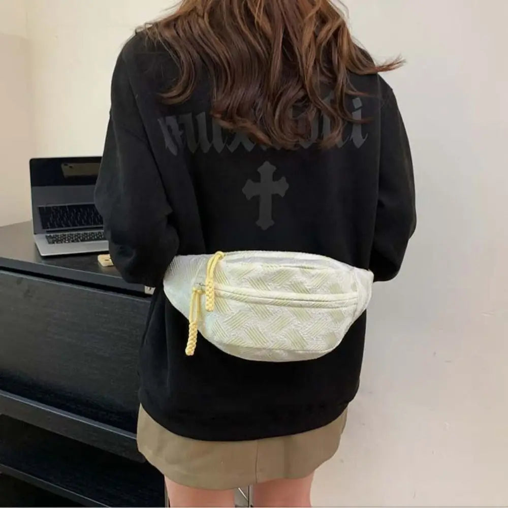 sac banane femme tendance à poitrine solide